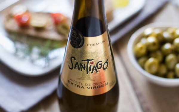 Los aceites chilenos de oliva virgen extra, O-Live&co y Santiago, destacan por sus aportes en salud y calidad