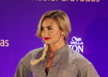 Demi Lovato se transforma a Rubia