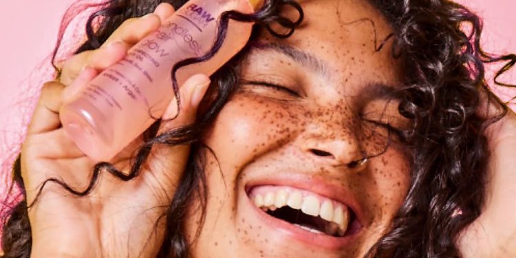 Activa tu modo navideño con Raw Sugar: belleza natural para estas fiestas