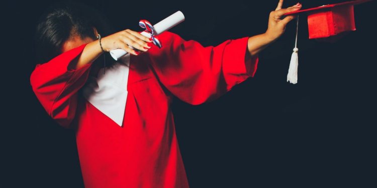 Descubre las carreras mejor pagadas en 2025 y cómo prepararte para estudiarlas exitosamente