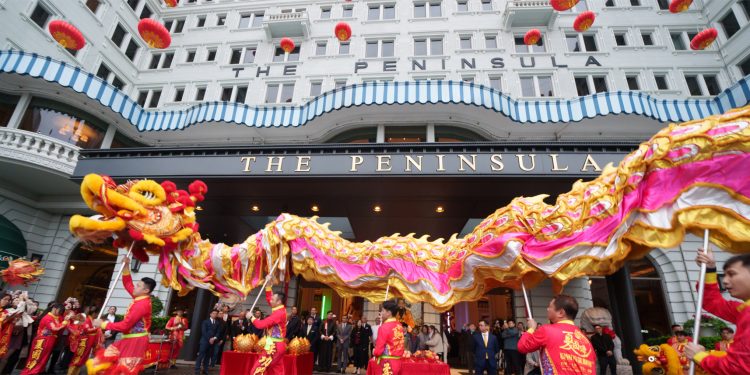 The Peninsula Hong Kong da la bienvenida al año de la serpiente con celebraciones tradicionales y auspiciosas