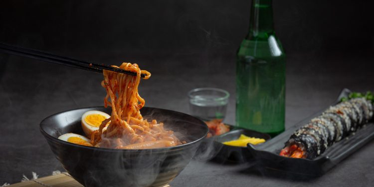 Cuatro maneras de preparar el ramen