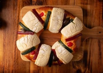 Prepara una deliciosa Rosca de Reyes en 10 sencillos pasos