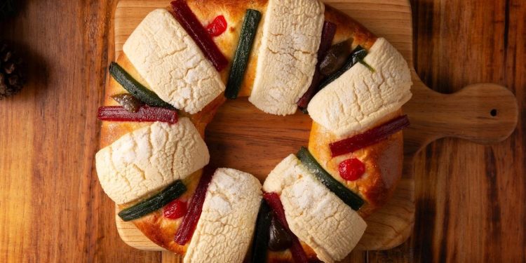 Prepara una deliciosa Rosca de Reyes en 10 sencillos pasos
