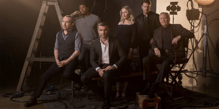 Ray Donovan: Las siete temporadas del drama criminal ganador del Globo de Oro®, protagonizado por Liev Schreiber, llega a UNIVERSAL+