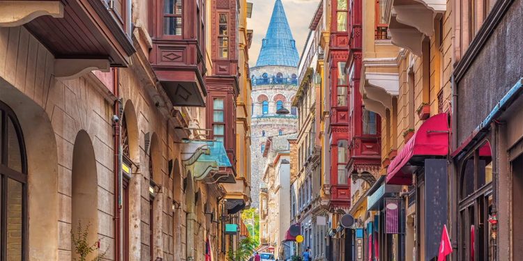 Beyoglu: Un itinerario gastronómico para explorar el lado europeo de Estambul