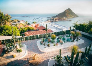 De la aventura a un cóctel en la playa: Viaja sin dejar huella