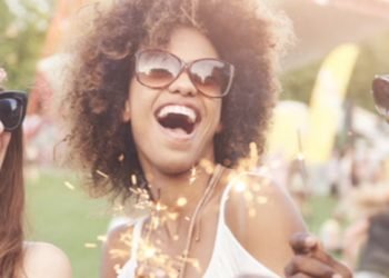 Esenciales para tu festival favorito: Lo que no puede faltar en tu Backpack