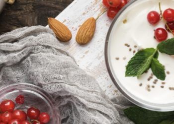 Disfruta de Oikos esta primavera y dale un toque de sabor a tus recetas con frutas y verduras de temporada