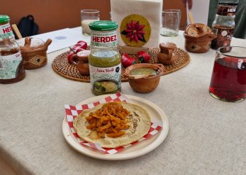 El amor por los tacos llega a Fundación Herdez, sumando los libros publicados por Guía Domingo a su acervo