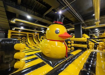 Viaja a un mundo lleno de diversión con Joey’s Planet y adéntrate en una ciudad llena de inflables en Encuentro Oceanía