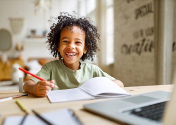 Consejos para decoracar habitaciones infantiles con estilo, según los expertos