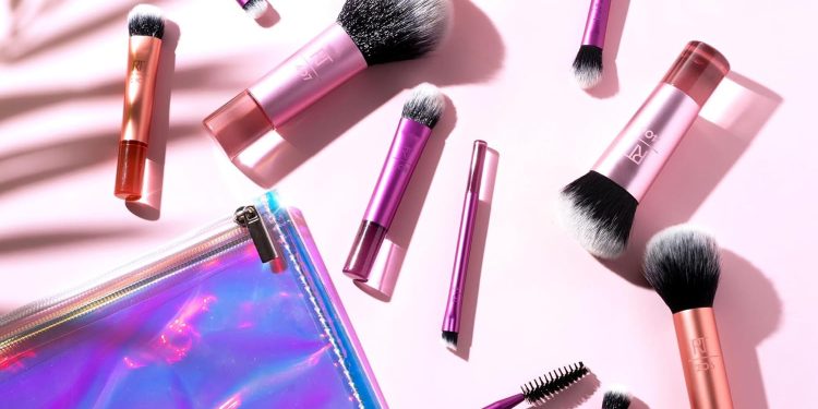 No importa donde vayas, Real Techniques siempre te acompaña