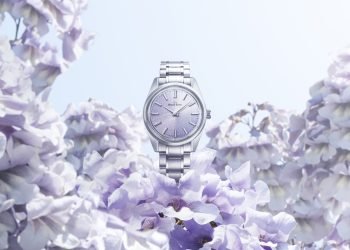 Un reloj mecánico inspirado en el Kiri púrpura