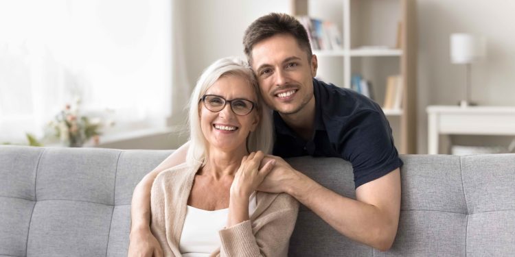 Invertir en vivienda, un regalo que construye bienestar, autonomía y calidad de vida para las madres
