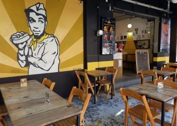 ¡Descubre el sabor que está conquistando la ciudad! Hot dog Ramírez te invita a vivir una experiencia única de sabor