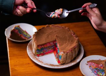 Un postre con todos los colores del amor