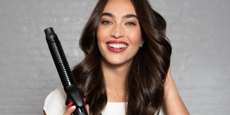 «Summer Hair Goals»: El verano es para brillar con Revlon Hair Tools