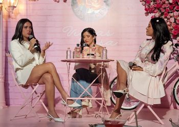 Herbal Essences abrió La Casa de las Vibras Rosa