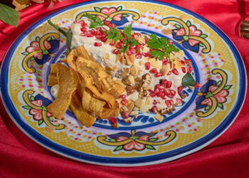 Restaurante La Buena Barra | ¡El mejor Chile en Nogada está en La Buena Barra!