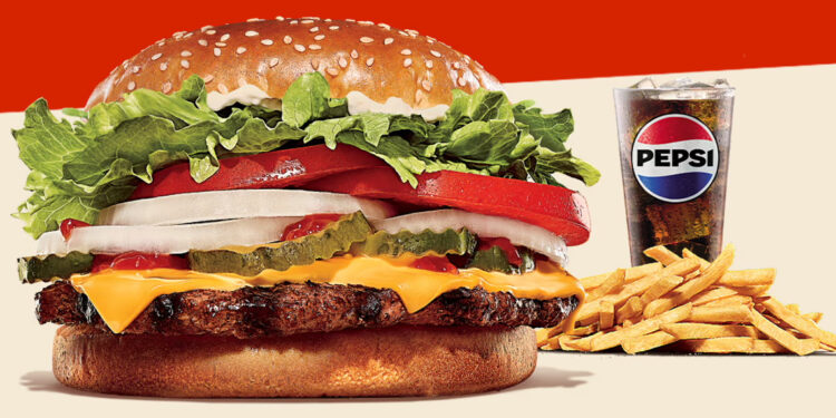 WHOPPER® con queso, el favorito de Burger King, se incorpora a los Combos del Rey por $99