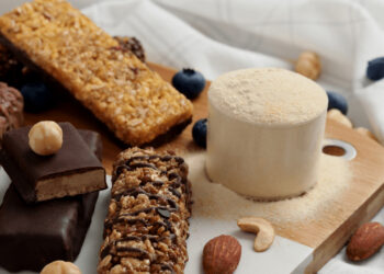 Estudio «State of Snacking 2024» dice: Nuevas generaciones ven en los snacks momentos de felicidad, confort y desestrés