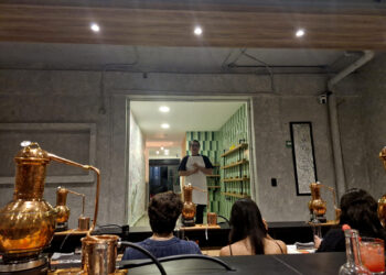 Purificación abre sus puertas en la Roma con Agave Lab, la experiencia para crear tu propio mezcal