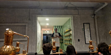 Purificación abre sus puertas en la Roma con Agave Lab, la experiencia para crear tu propio mezcal