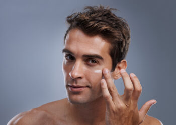 Autocuidado masculino: La nueva herramienta para ganar en la oficina y en la vida