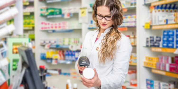 Prevén crecimiento de 8% en apertura de farmacias independientes de cara a 2030
