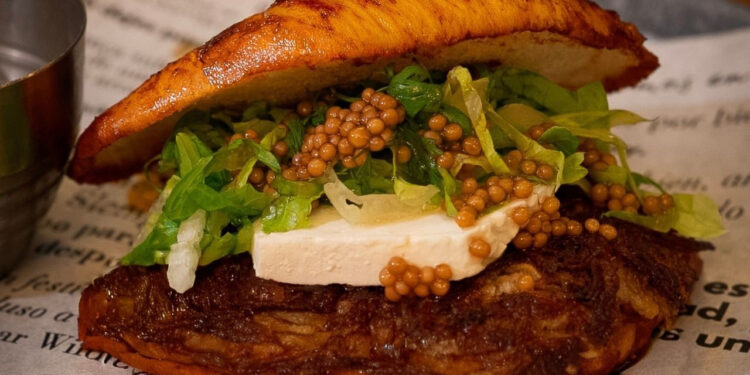 Celebra el 15 de septiembre en Bencomo: Una noche mexicana de herencia, sabor y tradición