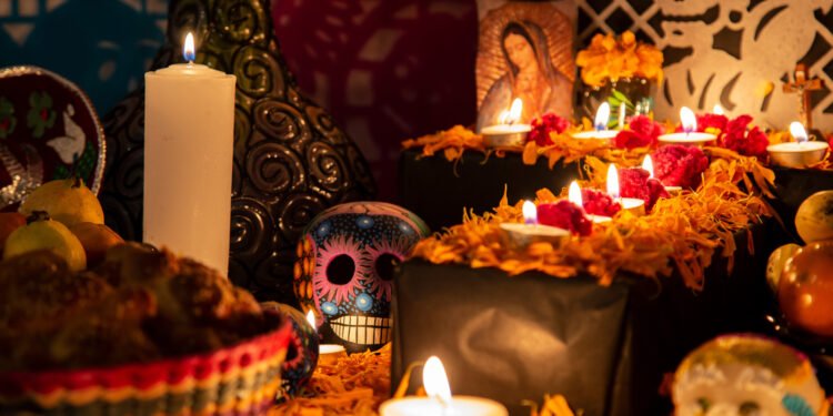 Día de Muertos 2025: Tradiciones, sabores y magia nocturna