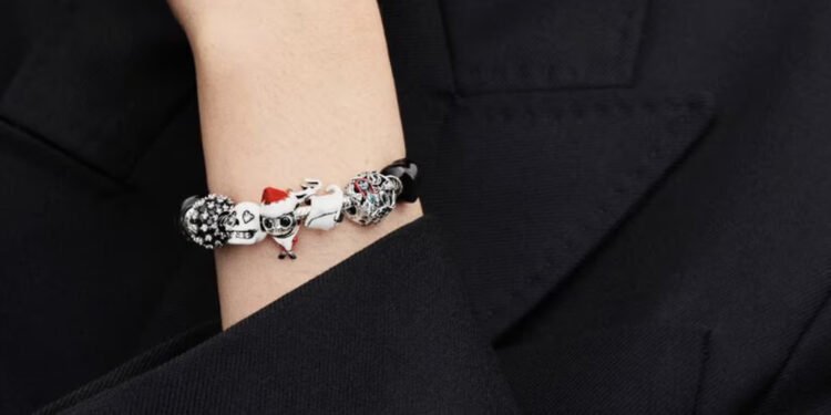 Pandora ilumina la temporada con The Nightmare Before Christmas: Una colección entre lo oscuro y lo brillante