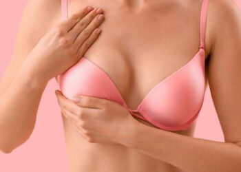 Reconstrucción mamaria después del cáncer de mama: Volver a sentirse completo también es parte de sanar