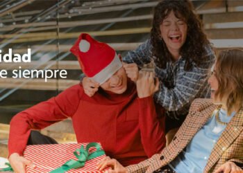 Plaza Satélite se transforma en un lugar lleno de magia, tradición y alegría navideña