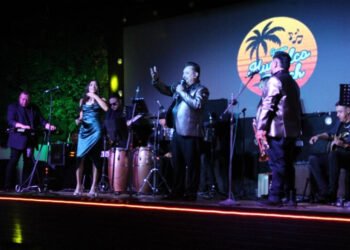 Huatulco Beach se abre paso en la música con «ORGULLO»