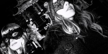 Elegancia en negro: El set perfecto para despedir el año