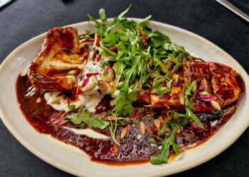 Cascabel sorprende con su menú navideño