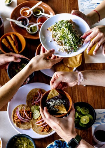 Cinco consideraciones que debes tomar en cuenta en las fiestas de fin de año para cuidar tu salud gástrica
