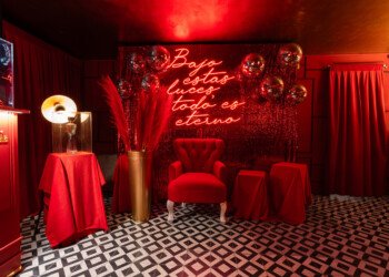 La Casa Centinela: El takeover que convirtió un bar de la Roma en el caso de branded experience más caliente del año