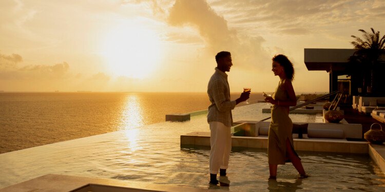 Sinfonía al Atardecer: el arte de enamorarse frente al mar en Impression Isla Mujeres