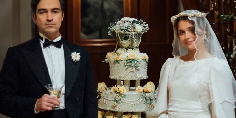 Alfonso Herrera protagoniza «LA CASA DE LOS ESPÍRITUS»