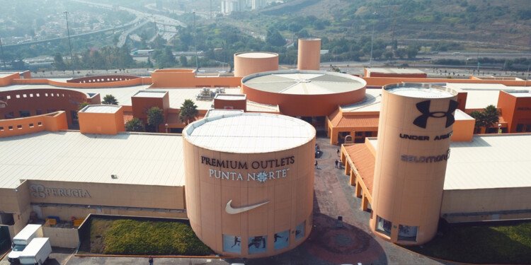 Cinco básicos que no pueden faltar en tu clóset este 2026