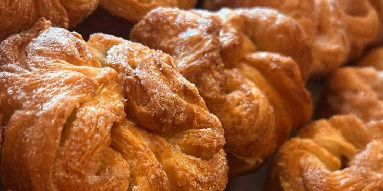 Cuando baja la temperatura, el pan se vuelve protagonista: Sabores que saben a hogar