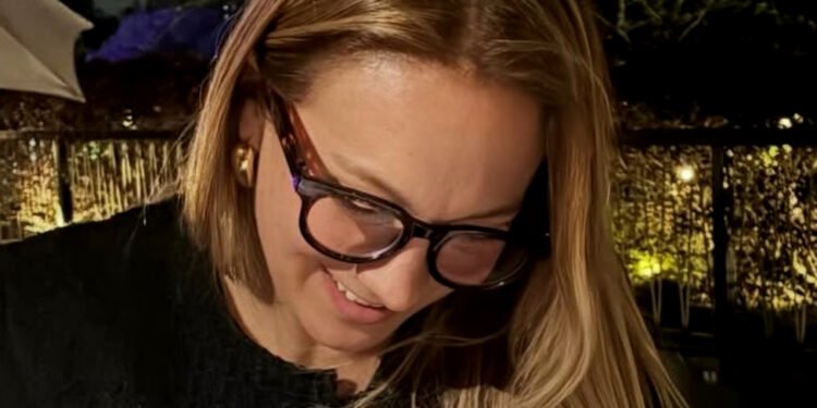 Ana Paola Villegas presenta «Despechada, Pero Con Lana»: el libro que redefine la relación entre el amor y el dinero