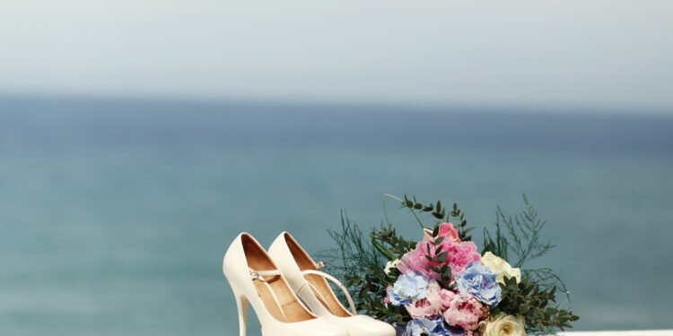 Bodas Destino en la playa 2026: planeación estratégica para maximizar cada peso invertido