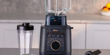 Oster® presenta Titan Professional Blender y celebra su lanzamiento con una noche de titanes