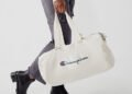Las duffle bags de Champion que combinan estilo, resistencia y practicidad