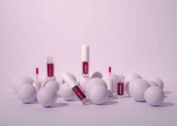 Yiyi Beauty llega a México: una marca de belleza real, pensada para el día a día, creada por Lesslie Polinesia