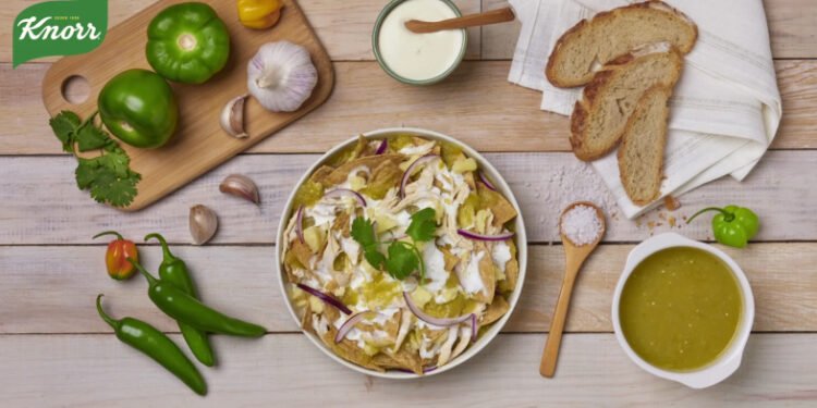Para los mexicanos, los chilaquiles son mucho más que un platillo: es cultura y sabor que inmediatamente nos hacen sentir en casa